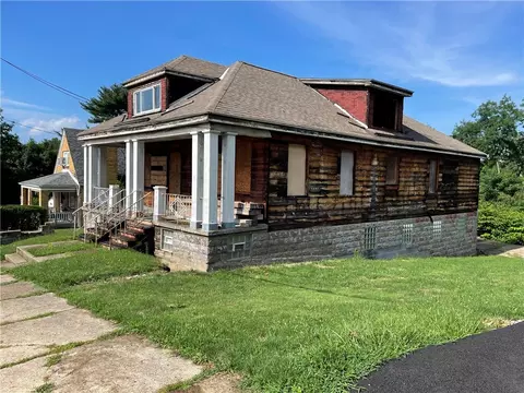 7918 Lloyd Ave, Pittsburgh, PA 15218
