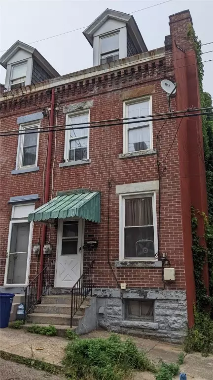 2354 Mccook, Pittsburgh, PA 15212