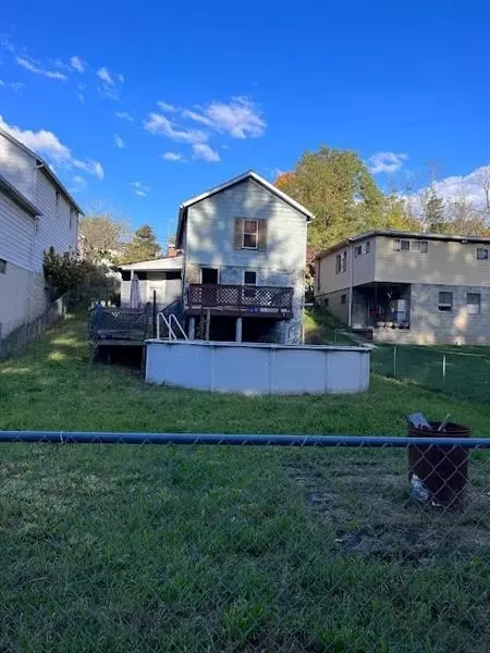 104 Helen St, Bentleyville, PA 15314