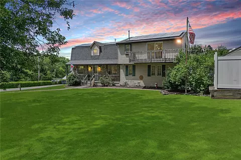 511 Allola Dr, New Brighton, PA 15066