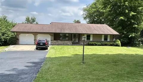 722 Delaware Trl, Mercer, PA 16137