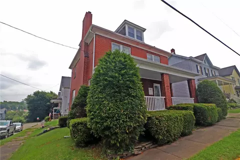 701 Oakland Ave, Greensburg, PA 15601