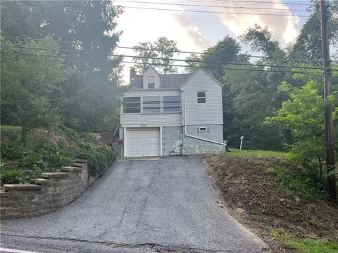 173 Mccormick Rd, Mckees Rocks, PA 15136