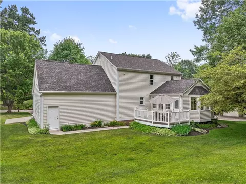 116 Valley Rd, Eighty Four, PA 15330 photo 34