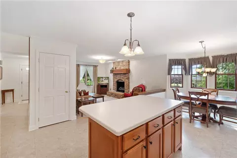 116 Valley Rd, Eighty Four, PA 15330 photo 6