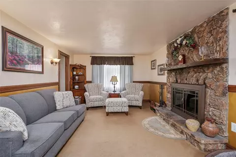 22 Dover Rd, Irwin, PA 15642 photo 22
