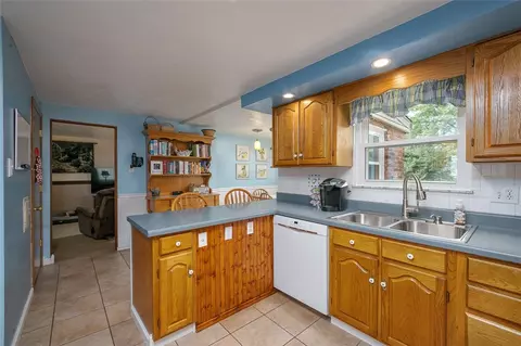 22 Dover Rd, Irwin, PA 15642 photo 19
