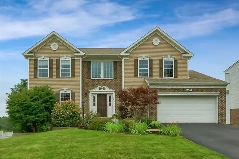 1036 Granite Dr, Mcdonald, PA 15057