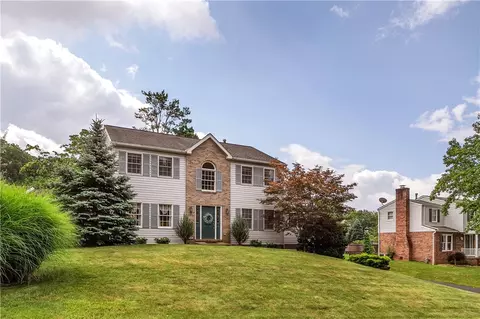 4606 Northridge Ct, Murrysville, PA 15668