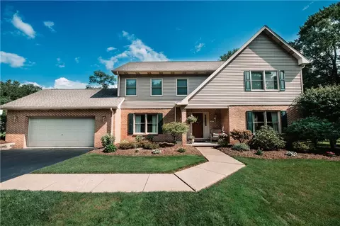 117 Timbersprings Dr, Indiana, PA 15701