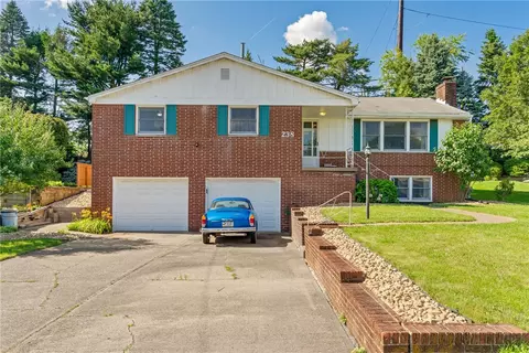 238 Maurice Ct, Pittsburgh, PA 15235