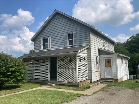 362 Huntingdon Rd, Ruffs Dale, PA 15679