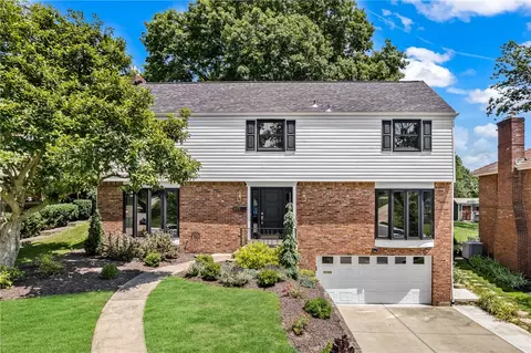 1177 Firwood Dr, Pittsburgh, PA 15243