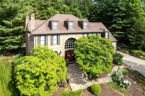 125 Cidar Ln, Mcmurray, PA 15317