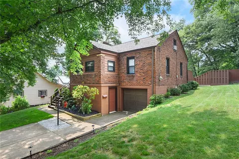 218 Wallace Ave, East Pittsburgh, PA 15112