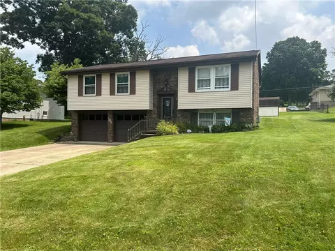 104 James St, West Leechburg, PA 15656