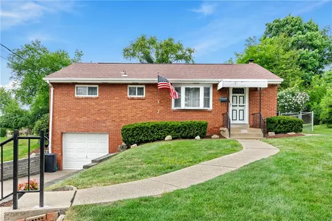 5216 Becky Dr, Pittsburgh, PA 15236