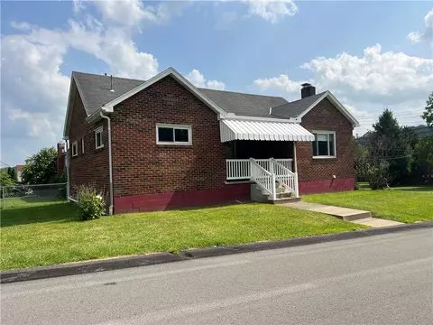 1701 Kansas Ave, White Oak, PA 15131