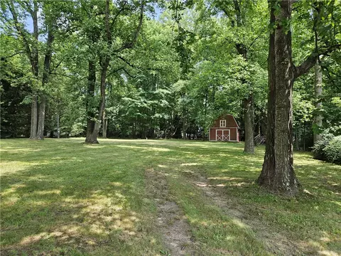 0 Donohoe Rd, Latrobe, PA 15650
