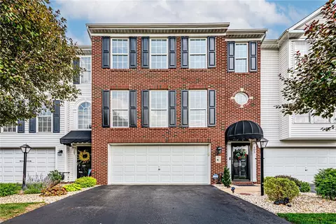 105 Unity Sq, Greensburg, PA 15601