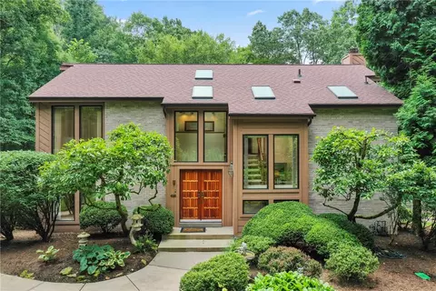 416 Fern Hollow Ln, Wexford, PA 15090