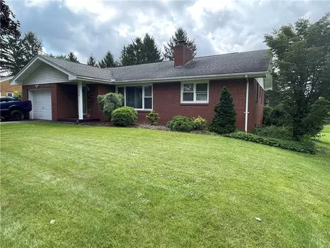 124 Oriole Ave, Indiana, PA 15701