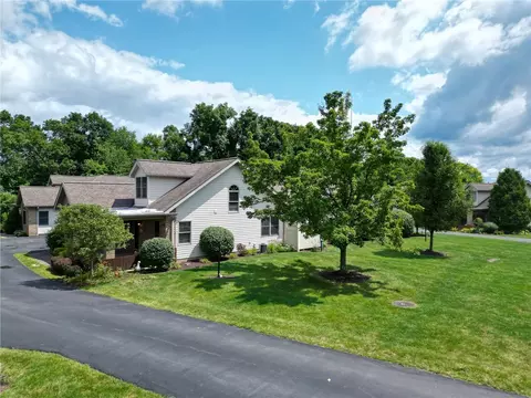173 Steeplechase, Gibsonia, PA 15044