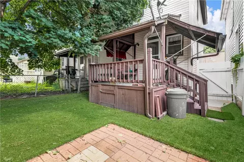 335 Wayne St, Beaver, PA 15009 photo 3