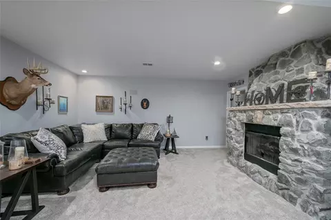 7 Thomas Jefferson Ct, Irwin, PA 15642 photo 31