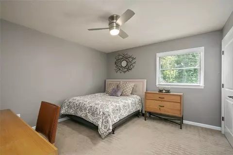 7 Thomas Jefferson Ct, Irwin, PA 15642 photo 25