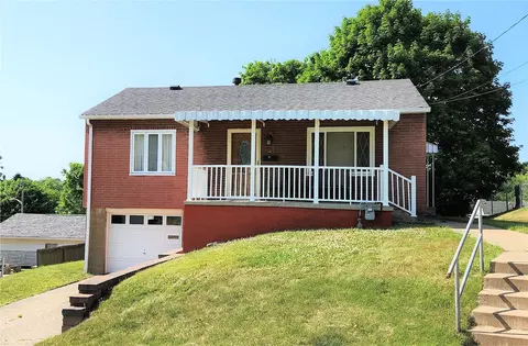 4 Anderson Ct, Monessen, PA 15062