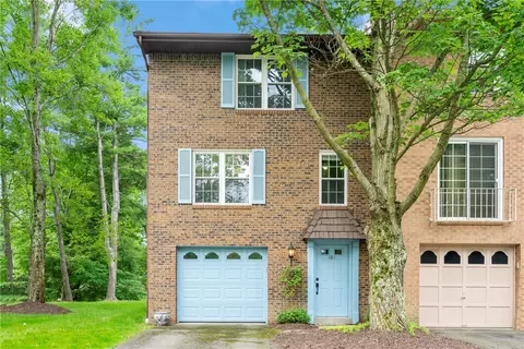 101 Westchester Cmns, Wexford, PA 15090