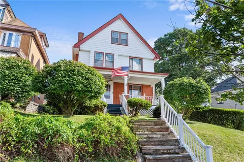 125 Stewart Ave, Pittsburgh, PA 15227