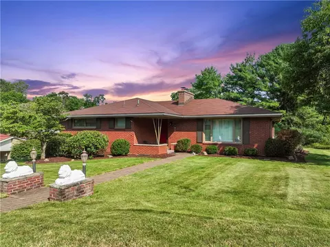80 Ken Way, North Huntingdon, PA 15642