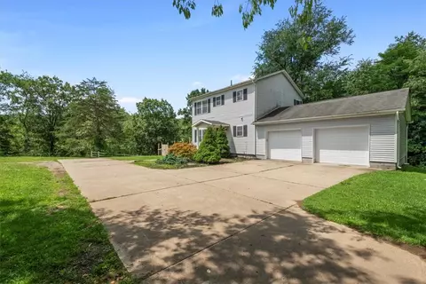 209 E Shaffer Rd, Aliquippa, PA 15001