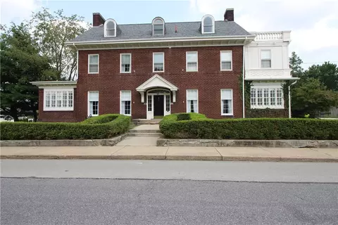 683 Oak St, Indiana, PA 15701