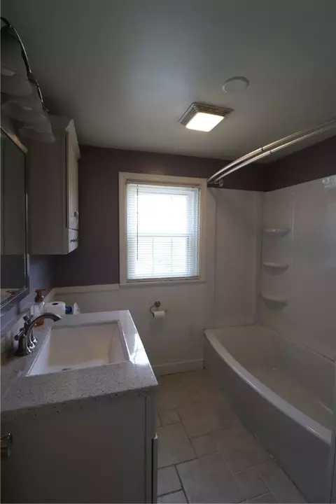 406 E 2nd Ave, Derry, PA 15627 photo 7