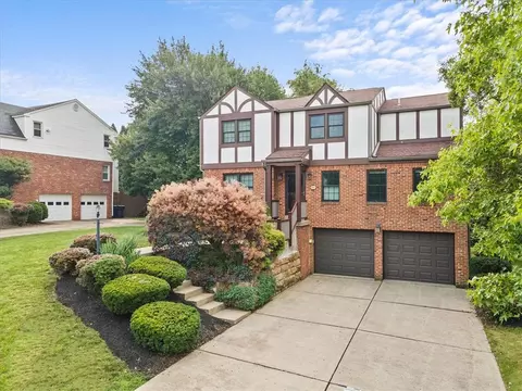861 Hillcrest Cir, Wexford, PA 15090