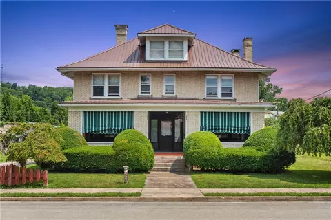 311 S 5th St, West Newton, PA 15089