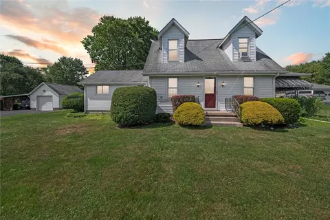 281 Forks Church Rd, Leechburg, PA 15656