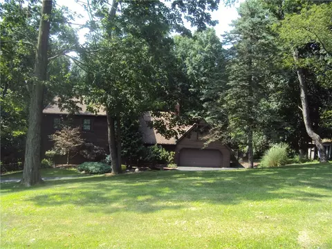 77 Mcbride Rd, Canonsburg, PA 15317
