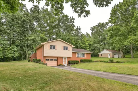 109 Andrews Trce, Butler, PA 16001