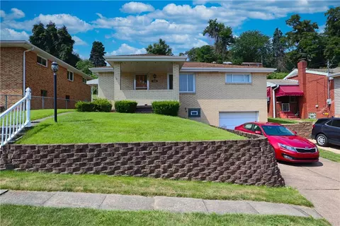 1448 Huber St, Mckeesport, PA 15133