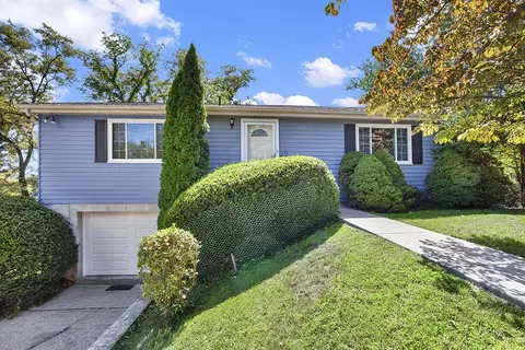 439 Northern Pike, Pittsburgh, PA 15235