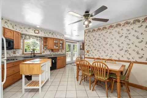 1123 Seneca Dr, Harmony, PA 16037 photo 17