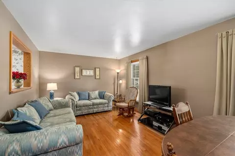 1123 Seneca Dr, Harmony, PA 16037 photo 8
