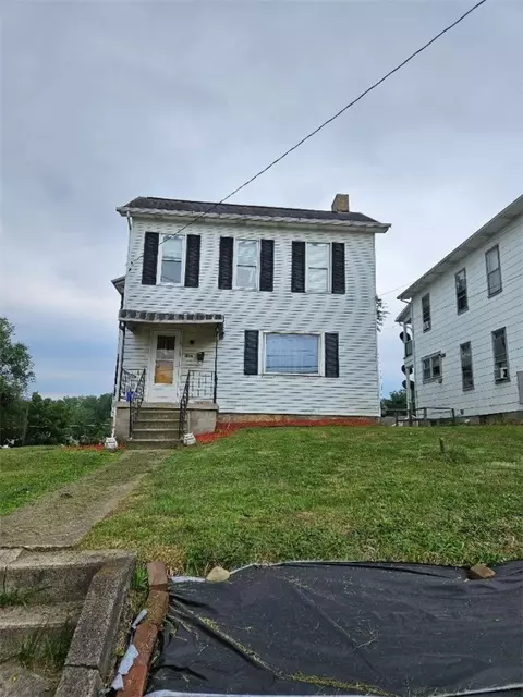 1309 W Crawford Ave, Connellsville, PA 15425