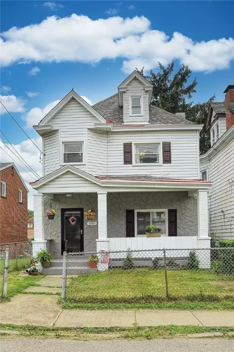 2921 Glen Mawr St, Pittsburgh, PA 15204