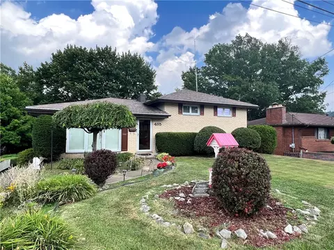 485 Toledo Dr, Lower Burrell, PA 15068