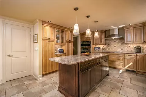 2411 Willow Dr, Export, PA 15632 photo 12